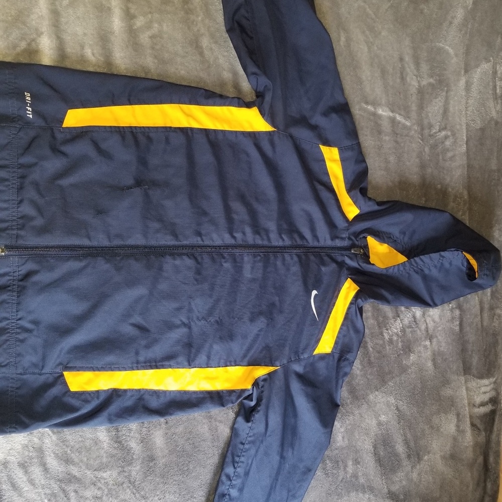 Nike windbreaker